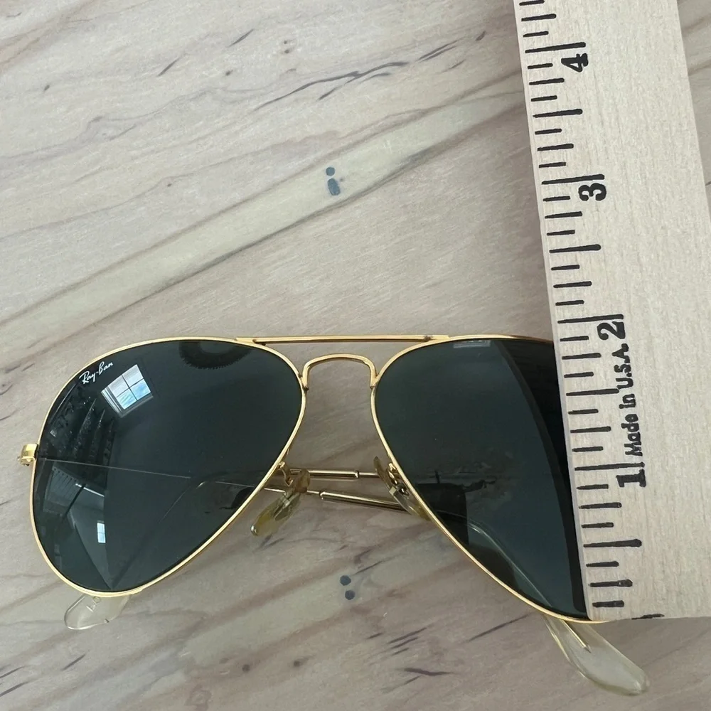 Vintage 1990’s B&L LO205 Ray Ban USA Aviator Sunglasses Gold Plate and Case
